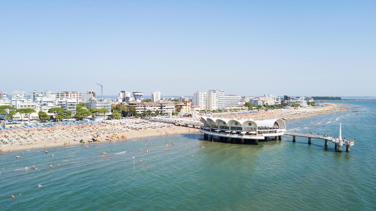 Appartamenti Fungo Lignano Sabbiadoro Extérieur photo